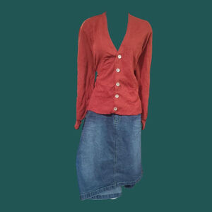 Vintage Donegal Orange cardigan with white buttons